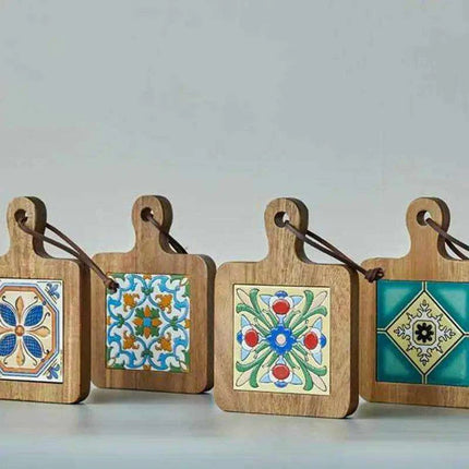 Chic Wooden Beverage Coasters - Heat-Resistant Drink Pads for Home and Workspace