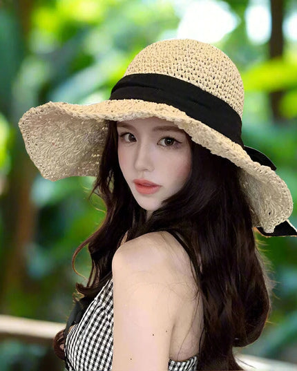 Elegant Women's Travel-Friendly Straw Sun Hat with Wide Brim for Enhanced Summer Protection