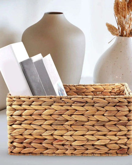 Stylish Natural Straw Storage Basket - Multi-Purpose Organizer for Toys, Snacks, and Home Essentials