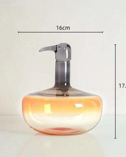 Toucan-Inspired Gradient Glass Vase: A Chic and Multifunctional Home Accent