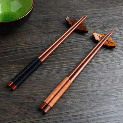 Handcrafted 23.5CM Chestnut Wood Sushi Chopsticks - Elegant Dining Gift for Japanese & Chinese Cuisine