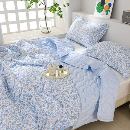 Manufacturer Direct Breathable Quilted Summer Blanket - Soft & Lightwe