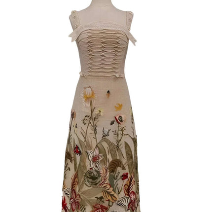 Sophisticated Sleeveless Midi Dress with Luxurious Embroidery