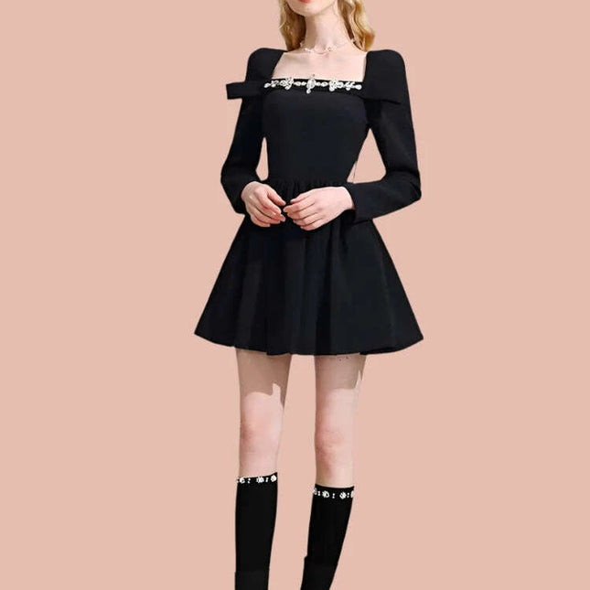 Lace-Up Evening Gown with Diamond-Cut Square Neck