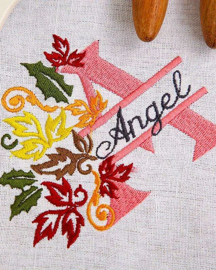 Custom Embroidered Luxury Napkins with Personalized Monogram - Elegant Dining Essential