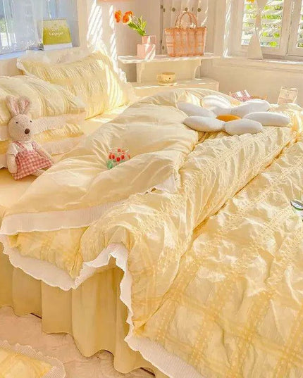 Elegant Ruffled Cotton Seersucker Bedding Set for Women - Solid Color Comforter Cover with Coordinating Bed Skirt, Available in King and Queen Sizes