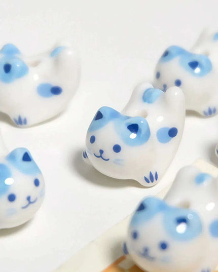 Whimsical Handmade Lucky Cat Bracelet - A Thoughtful Gift for Women and Girls