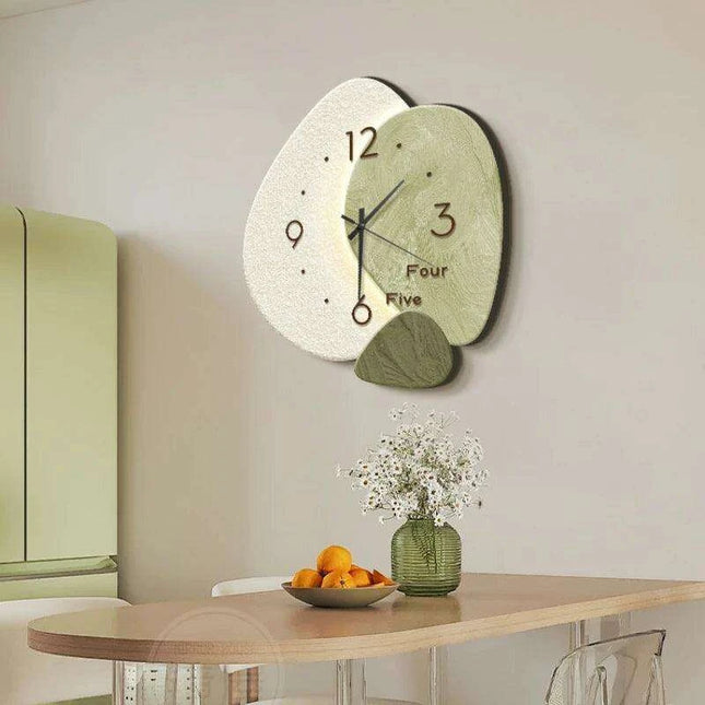 Chic Modern Wall Clock - Stylish Decorative Timepiece for Contemporary Spaces