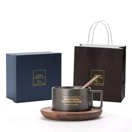 Classic American Elegance: Ceramic Coffee Mug Set with Walnut Holder and Gift Box
