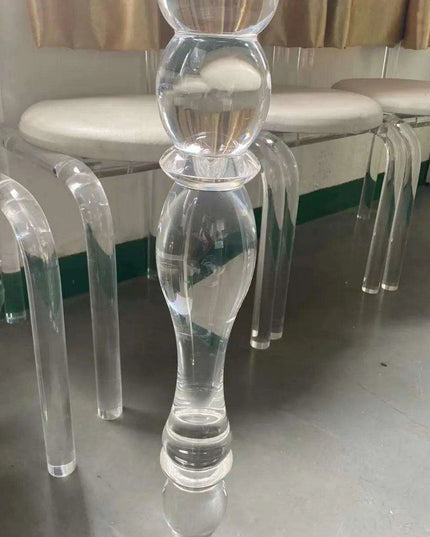 Sophisticated Clear Acrylic Dining Table: Modern Elegance for Contemporary Interiors