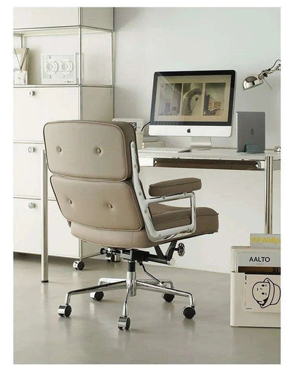 Elevate Your Office with the Luxurious Leather Executive Swivel Chair