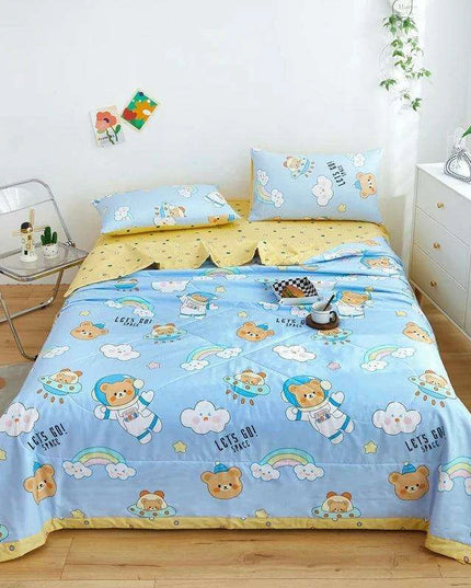 Dinosaur Delight Summer Quilt for Kids - Fun Floral Patterns for Boys' Room Decor
