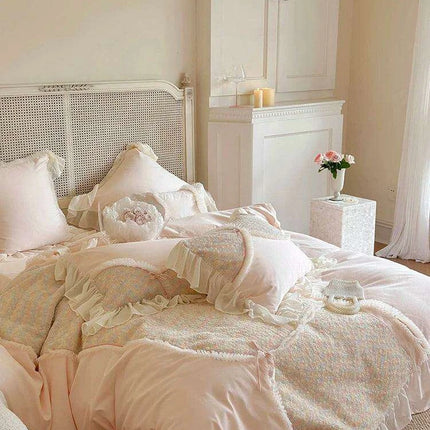 Elegant Rose Floral Wedding Bedding Set - Premium Cotton Duvet Cover with Korean Lace Design