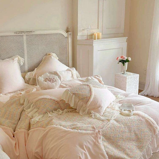 Elegant Rose Floral Wedding Bedding Set - Premium Cotton Duvet Cover with Korean Lace Design