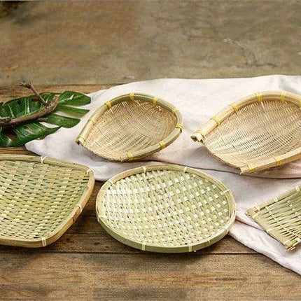 Sophisticated Bamboo Sushi and Sashimi Serving Set with Decorative Accents