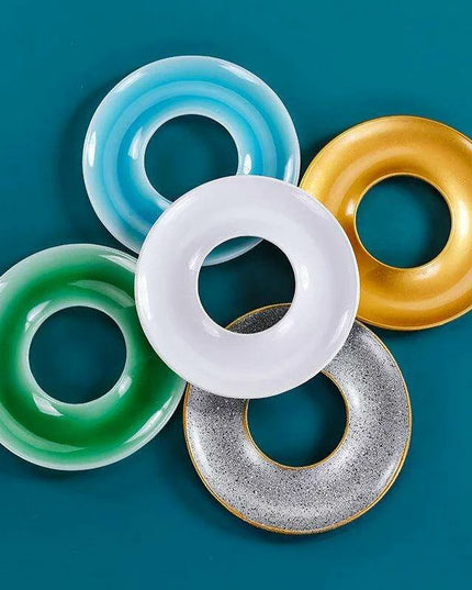 Japanese Elegance Circular Serving Tray - Sophisticated Sushi Display for Luxurious Dining