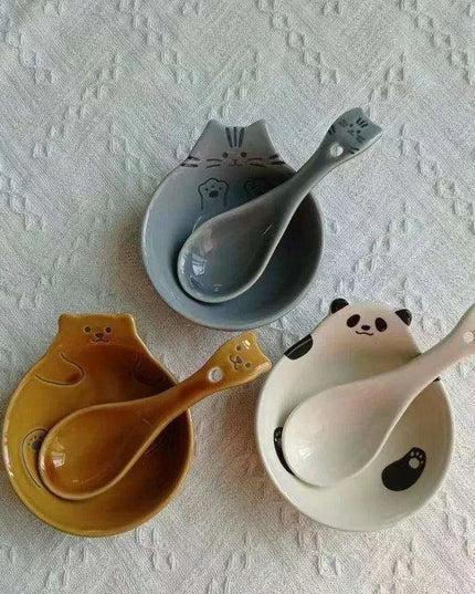 Whimsical Cartoon Relief Ceramic Sauce Bowl with Spoon for Hot Pot and BBQ Delight