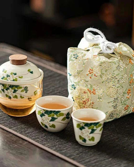 Portable Elegance: Travel-Friendly Chinese Kung Fu Tea Set with Glass Teapot and Cups
