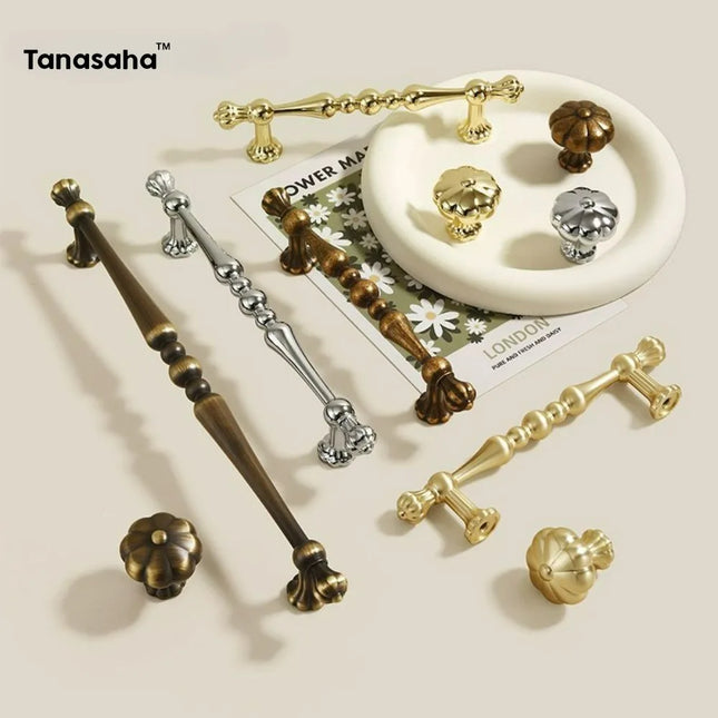 European Vintage Cabinet Handles Zinc Alloy Drawer Pull Antique Bronze Kitchen Cupboard Wardrobe Door Handles Furniture Hardware european-vintage-cabinet-handles-zinc-alloy-drawer-pull-antique-bronze-kitchen-cupboard-wardrobe-door-handles-furniture-hardware
