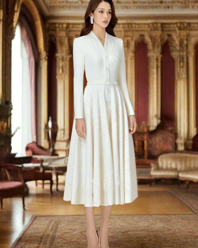 Elegant V-Neck Lace Pleated Belted Evening Gown - Autumn Edition