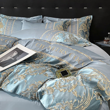 Decrohome Luxury Cotton Bedding Set - Embroidered Quilt Cover & Sheets
