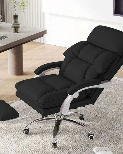 Ultimate Comfort Ergonomic Gaming Chair with Footrest and 360-Degree Swivel Action
