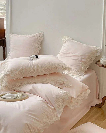 Chic Light Pink Lace Embroidered Royal Quilt Set - Luxurious Egyptian Cotton Duvet Cover with Matching Bed Sheet & Pillowcases in Korean Design