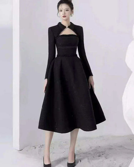 Elegant Strapless Cut-Out Evening Gown with Luxurious Diamond Details