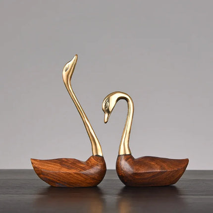 Xin Yi Wooden Crane Bird Sculpture - Brass Home Décor Figurine