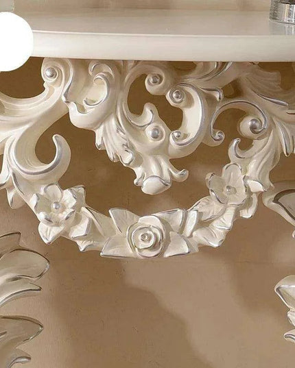 European Vintage Console Table - Classic Entryway Storage Solution