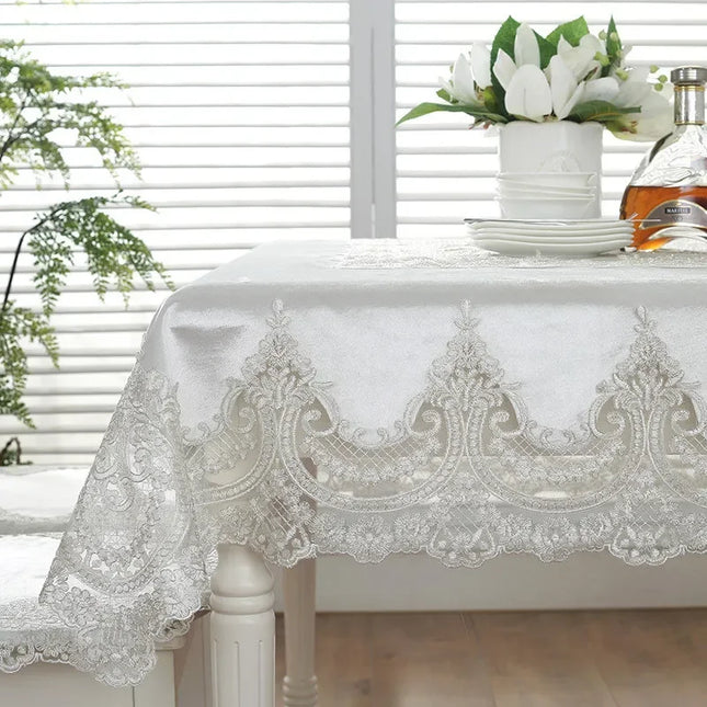 Vintage Velvet Lace Tablecloth – Elegant Home & Event Decor
