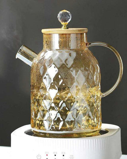 Elegant Borosilicate Glass Teapot with Bamboo Lid - Sleek Cold Water Kettle for Aromatic Teas
