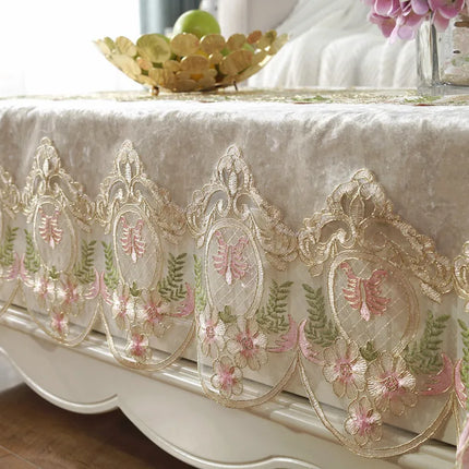 4972015 European Lace Dresser Tablecloth - Elegant Bedroom Cover