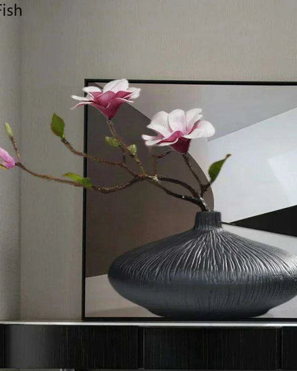 Stunning Black Crackle Ceramic Zen Vase for Sophisticated Home Accents and Floral Displays