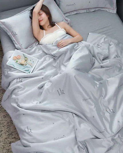 Hyaluronic Acid Cooling Silk Summer Comfort Quilt