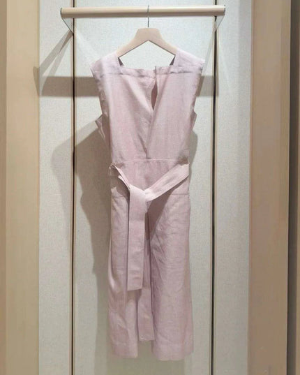 Chic Sleeveless Linen Summer Dress with Elegant Long Skirt and Waist Detail