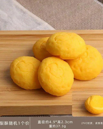 Whimsical Kawaii Mini Chinese Pastry Figurines - Adorable Collectible Delights