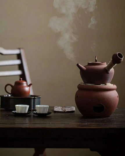 Artisan 600ml Japanese Clay Teapot - Handcrafted Ceramic Kettle with Ergonomic Handle for Authentic Tea Brewing