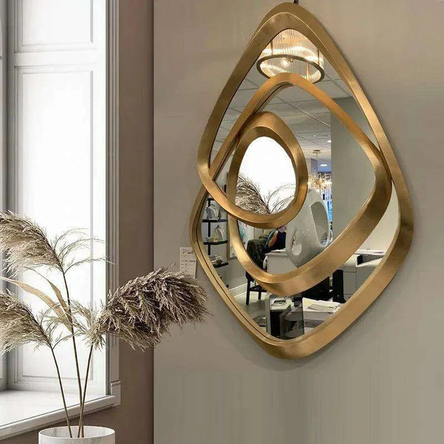 Nordic Retro Chic Hanging Mirror: Timeless Style for Home and Bathroom