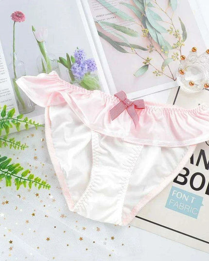 Whimsical Strawberry Ruffle Seamless Women's Underwear for Girls in Japanese Fashion