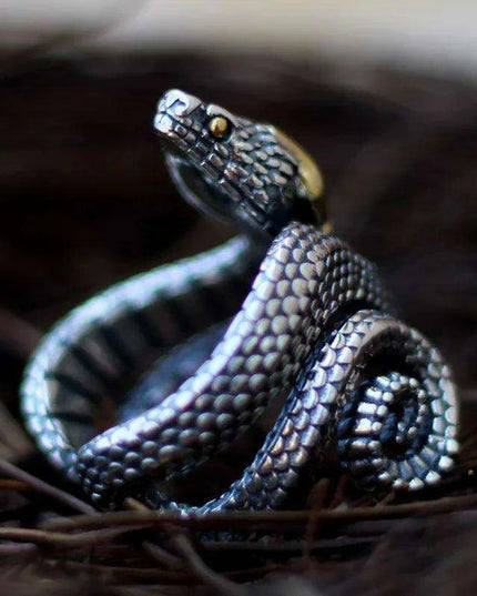 Fierce Vintage Gothic Serpent Wrap Ring - Unique Punk Animal Statement Jewelry