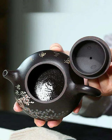 Handcrafted Authentic Purple Clay Teapot - 160ml Elegant Chinese Teapot for Ceremonial Tea and Special Gifting