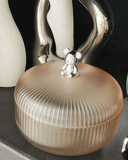 Chic Bear Design Plastic Snack Storage Tray with Dustproof Lid for Nuts, Fruits, and Candies - Spacious Kitchen Organizer