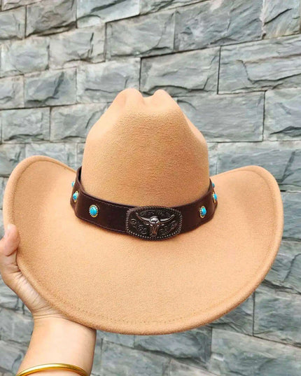 Classic Waterproof Cowboy Hat with Unique Cowhead Detail - Trendy Straw Sun Protection Accessory