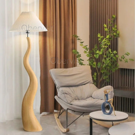 Pleated Floor Lamp — Minimalist Vertical Standing Light