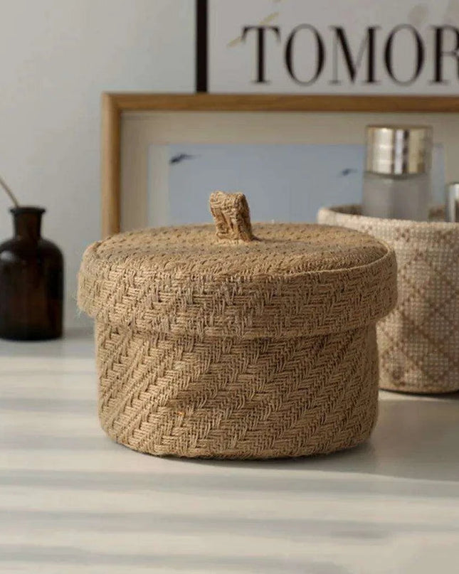 Stylish Round Jute Basket with Lid - Contemporary Organizing Solution