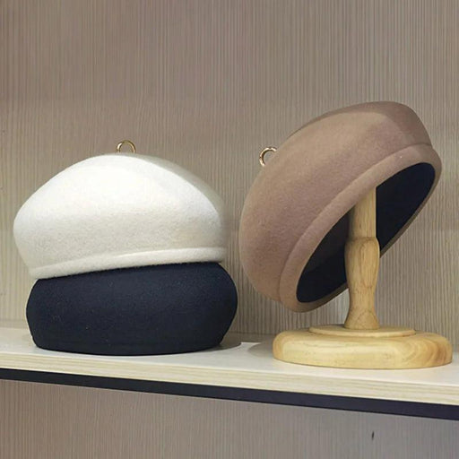 Elegant Gold-Accented Wool Beret Hat for Women - Timeless Pillbox Fascinator for Weddings and Special Occasions