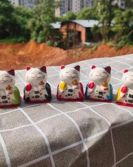 Charming Japanese Ceramic Lucky Cat Daruma Figurine for Home Decor and Gifting