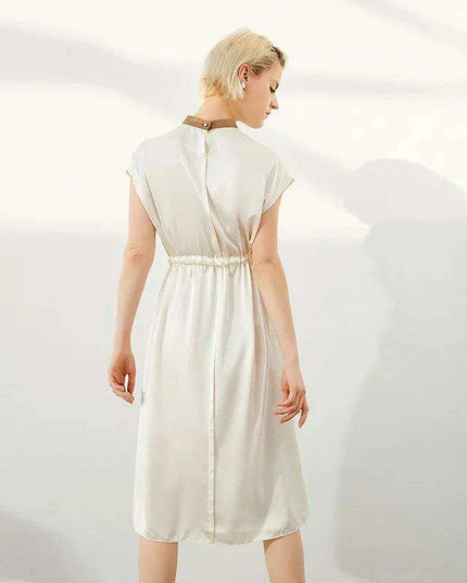 Silk Elegance Tie-Up Waist Evening Gown - A Glamorous Choice for Women