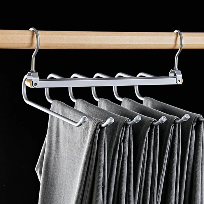 Revolutionize Your Closet Organization with the 6 In 1 Trouser Hangers